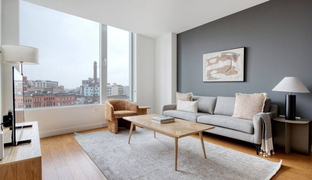 Gorgeous Downtown 1BR w/W/D & Gym, nr Greenway, by Blueground