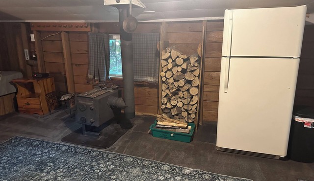 Grandpa’s a rustic 1-bedroom cabin in Eckerman near the Tahquamenon Falls.