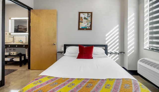 Group suite for 5 with onsite activities and pool