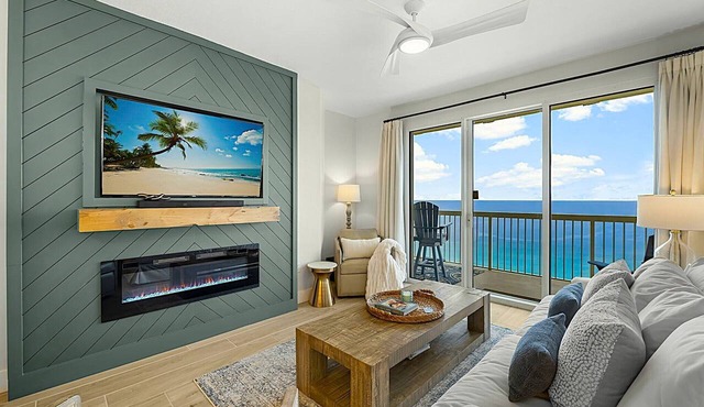 GULF FRONT | Remodeled, Upscale 3 BR (2 King Suites) | Beach Chair Svc Included!