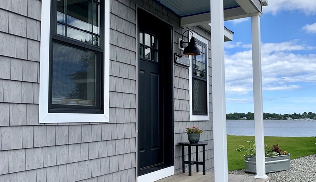 Harbor View Landing, Mystic CT - The Cove Waterfront Cottage