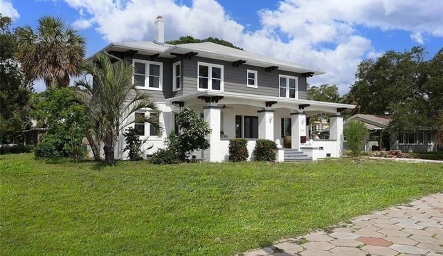 Historic Bayfront Estate Mins to Downtown St. Pete