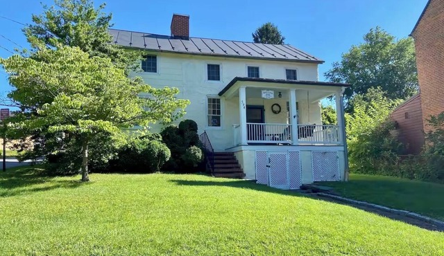 Historic Harpers Ferry Home. Prime location