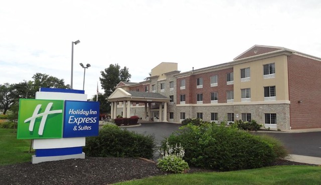 Holiday Inn Express & Suites Indianapolis North - Carmel by IHG