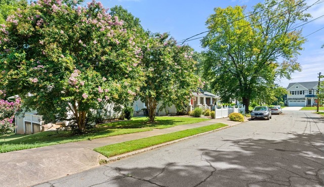 Home near DTWS, UNCAS, WFU, Hospitals, food/bev!