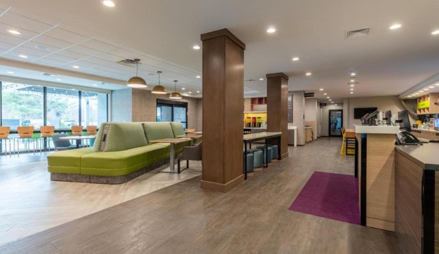 Home2 Suites By Hilton Raynham Taunton