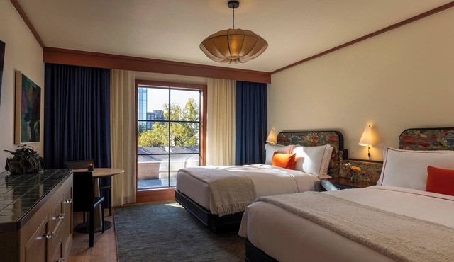 Hotel Daphne