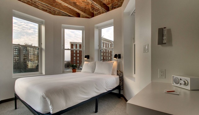 Hotel Hive