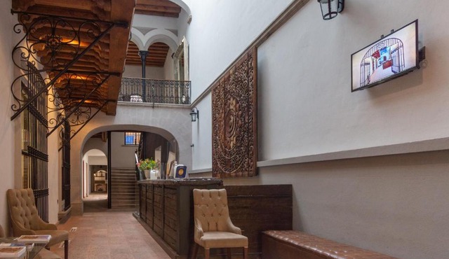 Hotel Madero