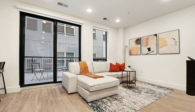 HULU+GYM+PARKING Near Shopping|UPMC|Universities