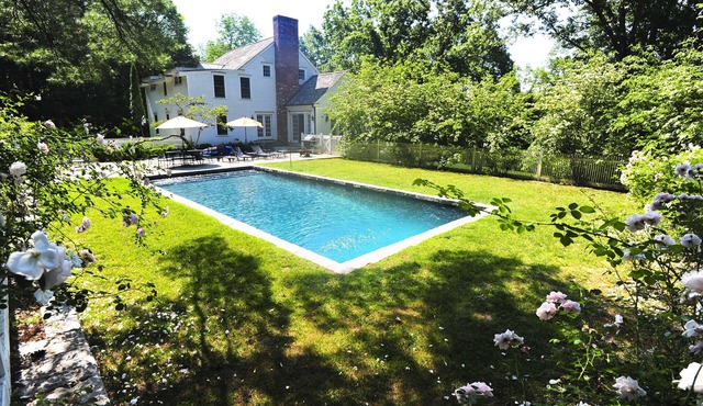 "Judds Bridge 5BR" Best Town ROXBURY 1.5 Hrs NYC! PoshPadsCT, HeatedPool, GasBBQ