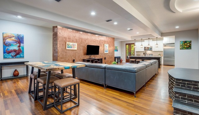 June 31-Aug Now Open* Baytowne*Pet Friendly*2 Balconies*Pool*Hot Tub*Kiddie Pool