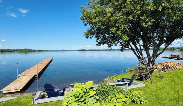 Keeler Bay Lakefront 2BR Cottage, Mansfield