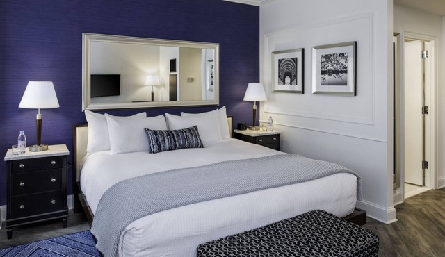 King Size Unit | Valet Parking | Gym Access | Near The Capitol