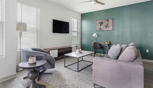 Landing | Incredible 3BD, Gym, Clubhouse