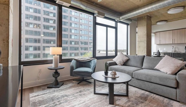 Landing | Spectacular 1BD, Gym, Game Room