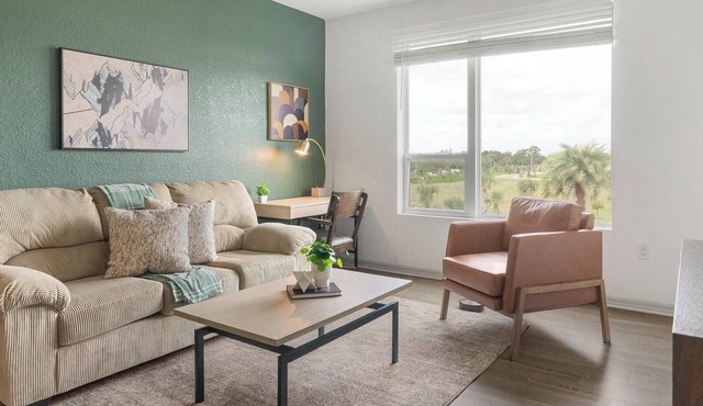 Landing | Stylish 1BD, Gym, Clubhouse
