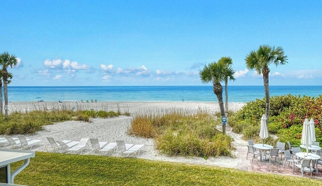 LaPlaya 201C-Breathtaking Gulf panorama from this corner end unit.
