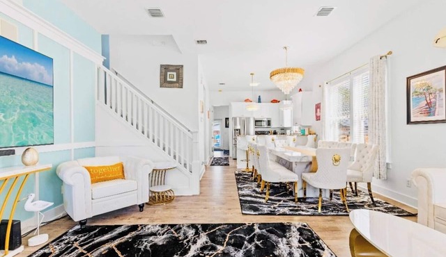 Lion of the Beach. Heated Pool, 4 bedrooms,6beds, 3.5baths, Games, Pet friendly