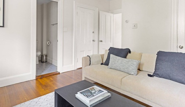 Lovely Dorchester 1BR, by Savin Hill T, by Blueground