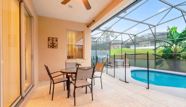 Luxe 8-Guest Villa Davenport | Stunning Design