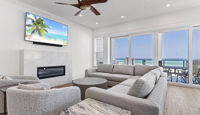 Luxury Grayton Beach House ON THE SAND in 30a! Private Beach, Porch, Balcony.