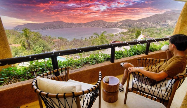 Luxury Oceanfront Retreat at Armadillo Villas