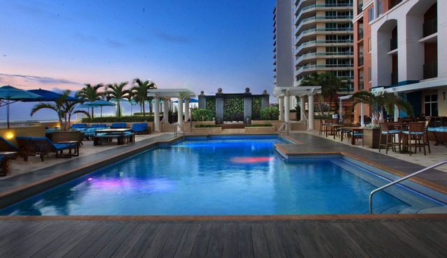 Marriott's Beachplace Towers - Luxury 2BR Beachfront Fully equipped Kitchen