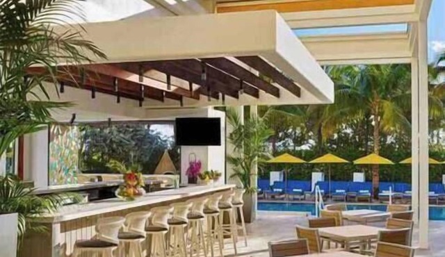 Miami Royal Palm, South Beach, Hot Tub, Pool, Beach