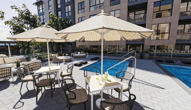 Modern Avelle 2BR Condo – Family Friendly Retreat