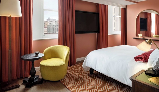 Modern DC Escape | Free WiFi | Close to Smithsonian