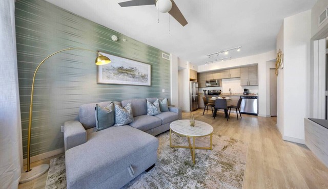 Modern Palmera in DTWN 3 Min From Las Olas