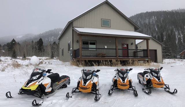 Moose Meadow Lodge - great view! Garage for those snowmobiles and 4x4's!