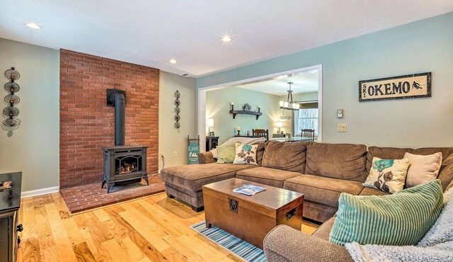 Mount Holly Vacation Rental w/Hot Tub!