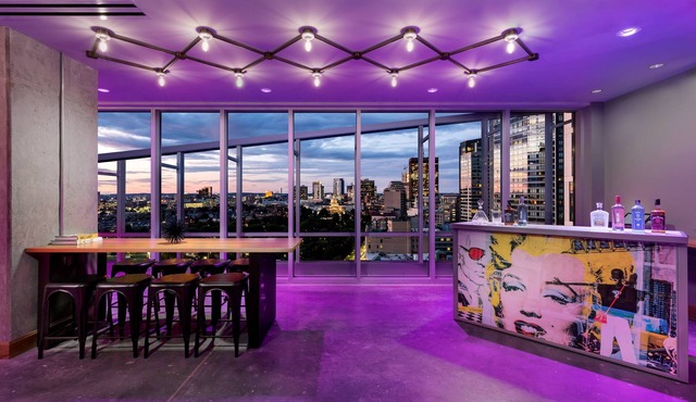 Moxy Boston Downtown