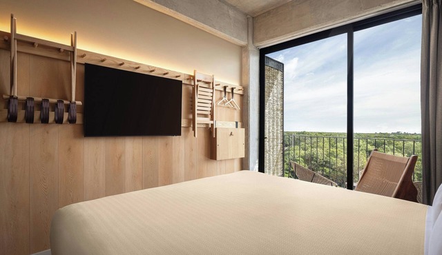 Moxy Tulum