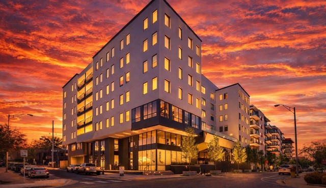 Music Row Hotel