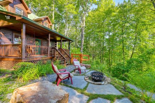 Near Hikes & River! Pet-Friendly Bryson City Haven