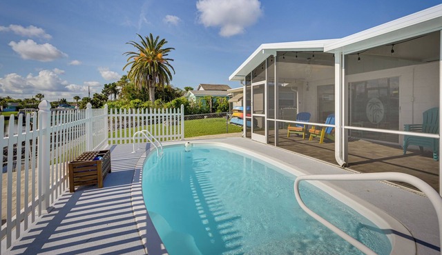 New Port Richey Oasis w/ Private Pool!