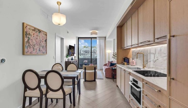 NoMad Wynwood 1 BR, Balcony and Rooftop Pool
