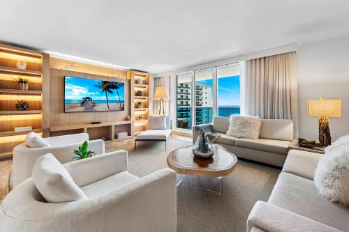 Oceanview Private Condo at 1 Hotel & Homes -1222
