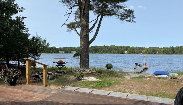 Onset beach, Cape code , Blackmore pond, private waterfront cottage