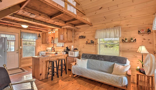 Pet-Friendly Ellsworth Cottage on Branch Lake