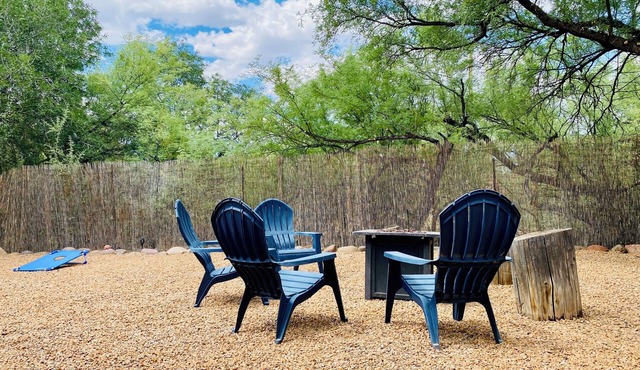 Pet-Friendly Retreat! No Cleaning Fee! Private Yard!