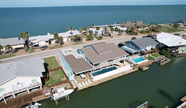 Poppy's Paradise - The Best Vacation Rental in Rockport!