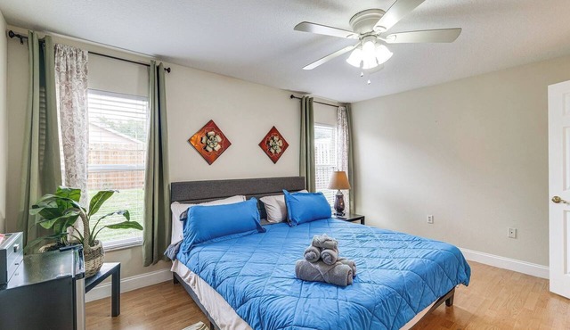 Private Pool Villa 5BR Near Disney . Sleeps 10