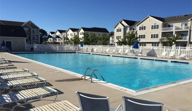 Rehoboth Beach Resort Style Three Primary Suites