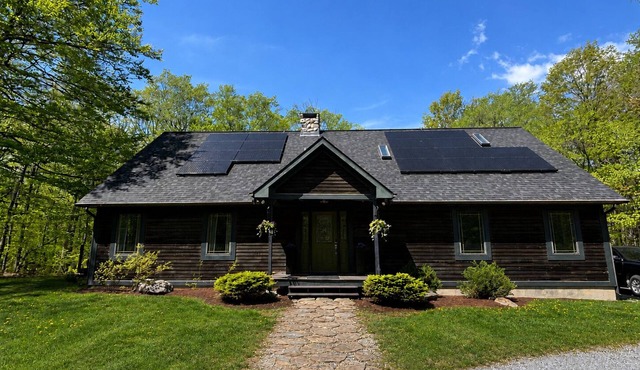 Relax & Unwind - Private 4BR Home Surrounded by Vermont Woods