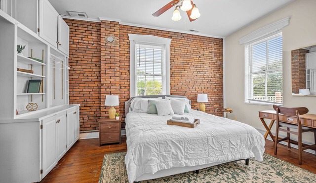 Relaxing South Main Apartment with Modern Comforts