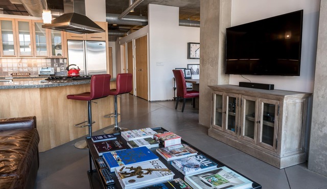 Riverfront Loft in Heart of Denver’s Best Neighborhood - Executive Rental